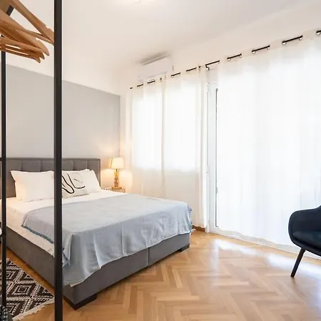 Prime Location Athens, Big Balcony *